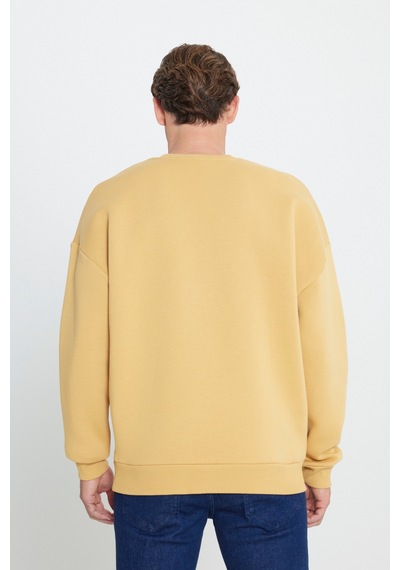AC&Co / Altınyıldız Classics Erkek Hardal Oversize Fit Bol Kesim Pamuklu İçi Polarlı Bisiklet Yaka Sweatshirt Hardal AC&Co / Altınyıldız Classics Erkek Hardal Oversize Fit Bol Kesim Pamuklu İçi Polarlı Bisiklet Yaka Sweatshirt Hardal