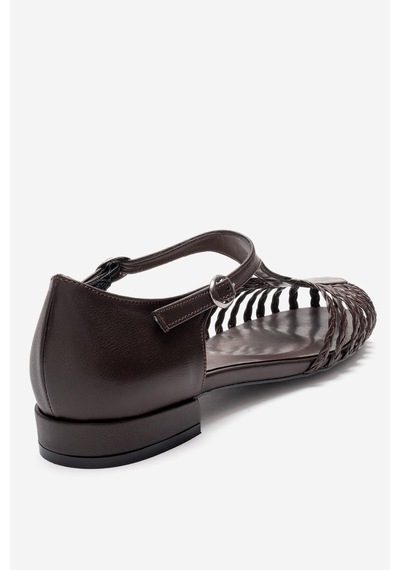 Luvishoes Onos Kahverengi Örgü Detaylı Kadın Sandalet Kahverengi
