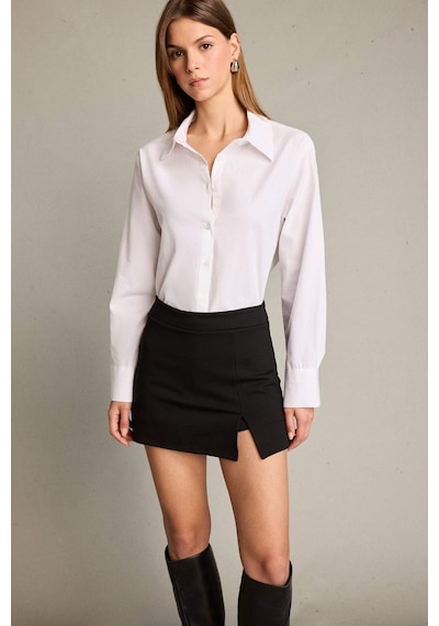 Defacto Slim Fit Dar Kesim Yırtmaçlı Şort Etek G5057ax25wnbk81 Siyah