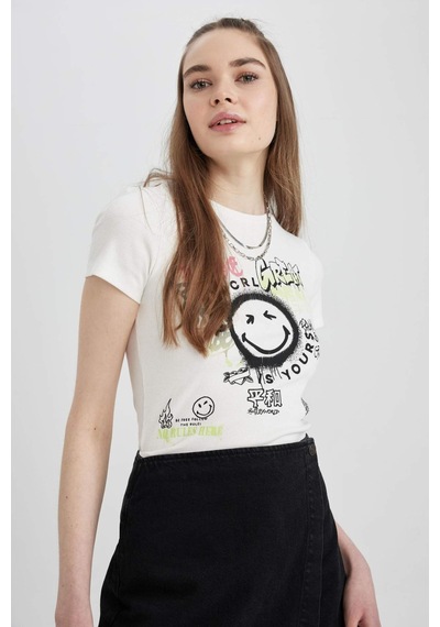 Defacto Coool SmileyWorld Fitted Fitilli Kaşkorse Kısa Kollu Tişört A5612AX23SMER77 Bej Defacto Coool SmileyWorld Fitted Fitilli Kaşkorse Kısa Kollu Tişört A5612AX23SMER77 Bej