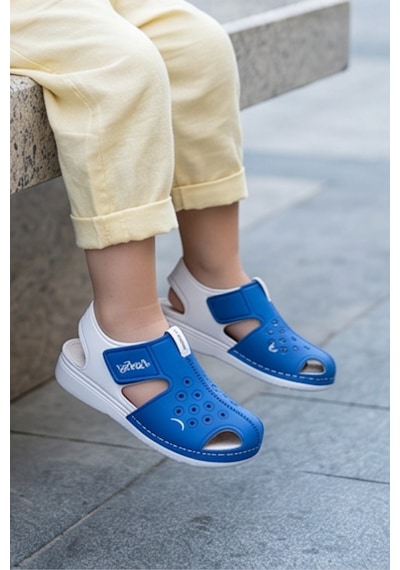 Breezewalk Hafif Ve Esnek Tabanlı Delikli Erkek Çocuk Mavi Beyaz Sandalet - Cırt Cırtlı Arka Ban... Breezewalk Hafif Ve Esnek Tabanlı Delikli Erkek Çocuk Mavi Beyaz Sandalet - Cırt Cırtlı Arka Ban...