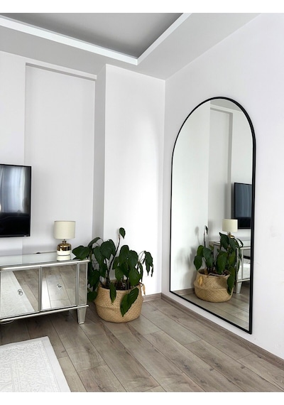 Effe Siyah Metal Çerçeveli 180x100 Cm Ayaklı Oval Boy Aynası