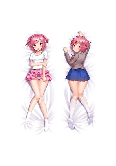 Doki Doki Litereture Club - Natsuki Desenli Çift Yön Dolu Sarılma Yastığı Çok Renkli