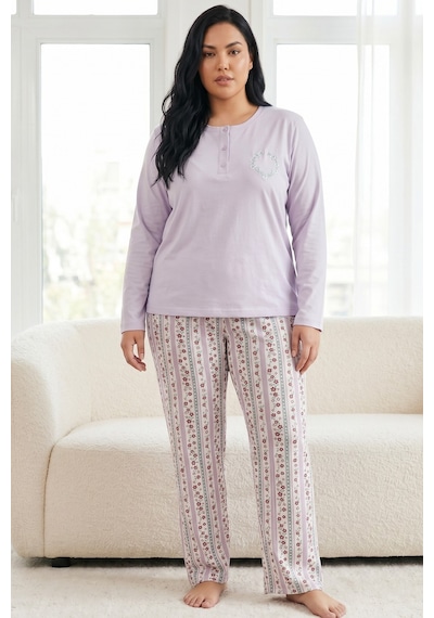 Siyah İnci Nakışlı Düğmeli Pamuklu Likralı Büyük Beden Battal Boy Örme Pijama Takım26240950 Lila Siyah İnci Nakışlı Düğmeli Pamuklu Likralı Büyük Beden Battal Boy Örme Pijama Takım26240950 Lila