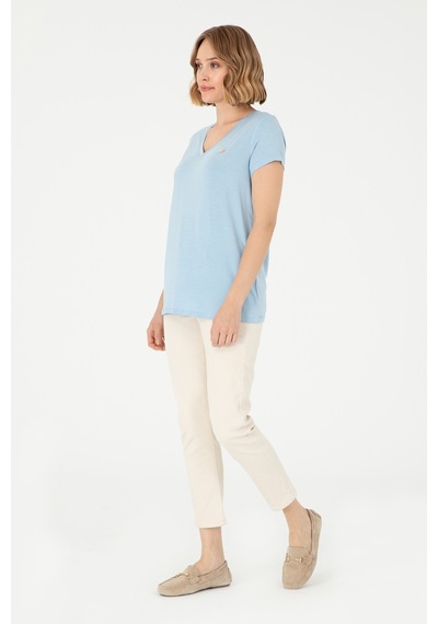 U.S. Polo Assn. Kadın Açık Mavi V Yaka Basic Tişört 50280019-VR003 U.S. Polo Assn. Kadın Açık Mavi V Yaka Basic Tişört 50280019-VR003