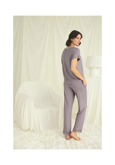 Emvera Kadın Kısa Kollu V Yakalı Dantelli Pijama Takımı Gri