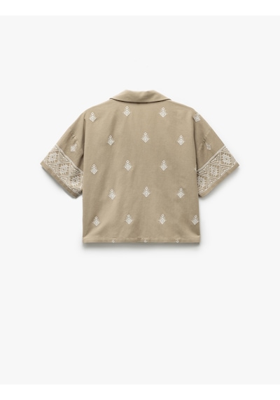 Koton Viskon Etnik Desenli İşlemeli Kısa Kollu Oversize Crop Gömlek Haki 5sak60094pw Haki