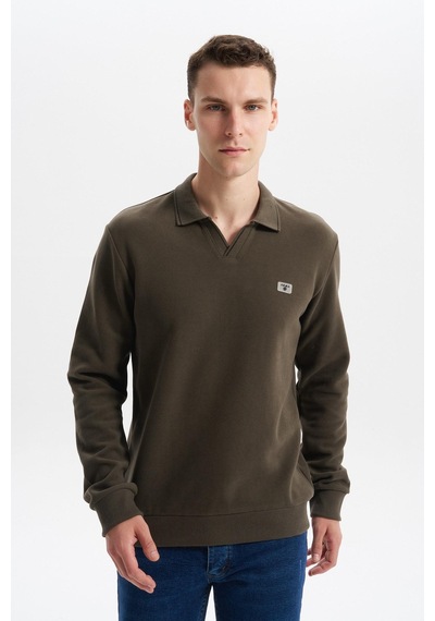 AR-MA Arma Erkek Regular Fit Polo Yaka Sweatshirt Karbon Fırçalı Selanik, %65 Pamuk %35 Polyester, Düğmesiz Basic K30554698602 Haki AR-MA Arma Erkek Regular Fit Polo Yaka Sweatshirt Karbon Fırçalı Selanik, %65 Pamuk %35 Polyester, Düğmesiz Basic K30554698602 Haki