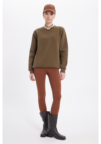 Tudors Kadın Oversize Geniş Kesim Pamuklu 3 İplik İçi Polarlı Basic Yeşil Bisiklet Yaka Sweatshirt-42068 Yeşil Tudors Kadın Oversize Geniş Kesim Pamuklu 3 İplik İçi Polarlı Basic Yeşil Bisiklet Yaka Sweatshirt-42068 Yeşil