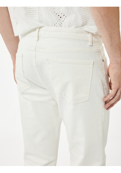 Koton Normal Bel Cepli Straight Fit Jean Pantolon - Mark Jean Beyaz 5sam40189nd Beyaz Koton Normal Bel Cepli Straight Fit Jean Pantolon - Mark Jean Beyaz 5sam40189nd Beyaz