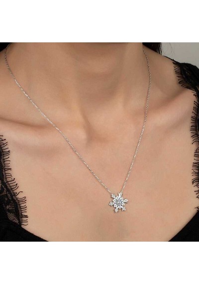 Swarovski Taşlı Gümüş Kartanesi Kadın Kolye (520545394)