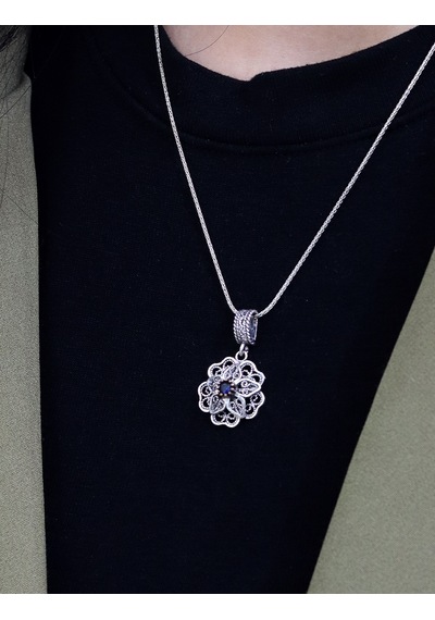 Safir Taşlı Gül Model Oksitli 925 Ayar Gümüş Telkari Kadın Kolye 201025653