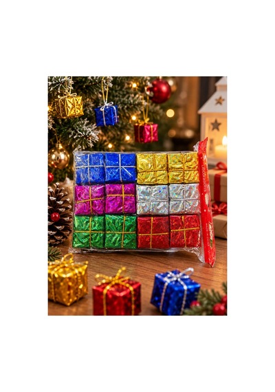 Yeni Yıla Özel 24 Parça Mini Yılbaşı Noel Çam Ağacı Hediye Paketi Süsü Karışık Renkli 24'lü Set 3 Cm Diğer