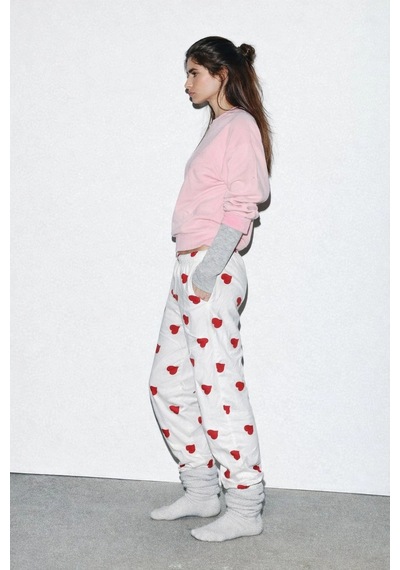 Erdenay Tekstil İpeksi Dokulu Süet Pijama Altı Ekru Üzeri Kırmızı Kalpli Ekru Üzeri Kırmızı Kalp Erdenay Tekstil İpeksi Dokulu Süet Pijama Altı Ekru Üzeri Kırmızı Kalpli Ekru Üzeri Kırmızı Kalp