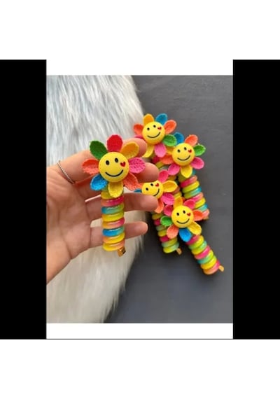 Gülen Güneş Spiral Toka 1 Adet Çok Renkli