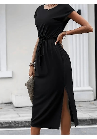 Veraura Lifestyle Kadın Kısa Kollu Yakası Açık Belden Kuşaklı Yandan Yırtmaçlı Midi Viskon Elbise Siyah Veraura Lifestyle Kadın Kısa Kollu Yakası Açık Belden Kuşaklı Yandan Yırtmaçlı Midi Viskon Elbise Siyah