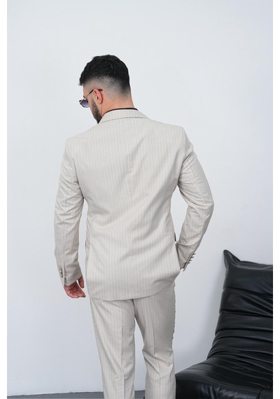 Dupont Classics Dupont Slim Fit Sivri Yaka 6 Drop Çift Yırtmaç Çizgili Viskon Kruvaze Erkek Takım Elbise Krem Dupont Classics Dupont Slim Fit Sivri Yaka 6 Drop Çift Yırtmaç Çizgili Viskon Kruvaze Erkek Takım Elbise Krem