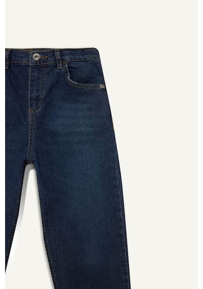 Defacto Erkek Çocuk Straight Fit Düz Paça Jean Pantolon F0455a825aunm41 Yeşil Defacto Erkek Çocuk Straight Fit Düz Paça Jean Pantolon F0455a825aunm41 Yeşil