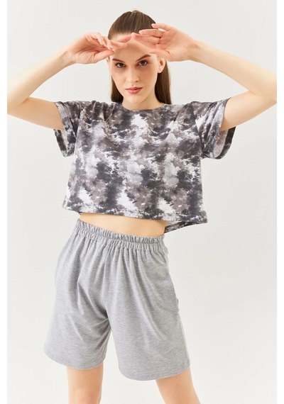 Kadın Oversize Rahat %100 Pamuklu Penye Bisiklet Yaka Kısa Kol Basic Crop T-shirt Batik Gri