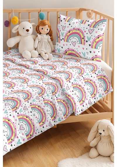 Evimde Bambaşka Gökkuşağı Desenli Pembe Kız Çocuk Pike Takımı - Kalp Motifli Bebek Odası Yatak Örtüsü - 160x220  CM