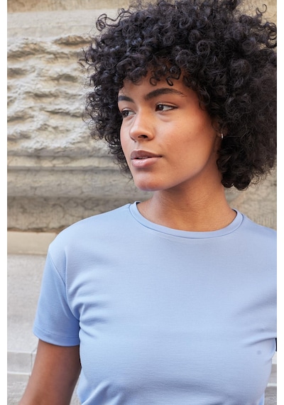 Jument Kadın Sıfır Yaka Kırışmaz Span Karışımlı Şık Kısa Kol Likralı T-shirt Bluz-açık Mavi A.mavi Jument Kadın Sıfır Yaka Kırışmaz Span Karışımlı Şık Kısa Kol Likralı T-shirt Bluz-açık Mavi A.mavi