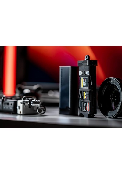 Tr Usd 3.2 10gbps Pro Okuyucu Çok Yönlü Cf Express A, Cf Express B, Sd Ve Micro Sd Kart Okuyucu Ve Fotoğraf Ve Video