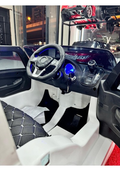 Oyuncaksepeti Çocuk Araç Gereçleri Mercedes Suv 0-7 Yaş Kırmızı