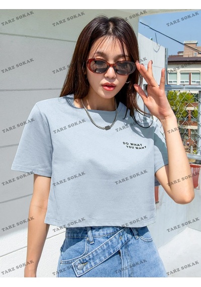 Flood Of Style Crop Ckod-232913 Dazy Sloganlı Grafik Kısa Mavi