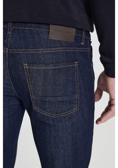 George Henry Pamuklu Slim Fit Dar Kesim 5 Cepli Esnek Jean Kot Denim Pantolon Koyu Lacivert George Henry Pamuklu Slim Fit Dar Kesim 5 Cepli Esnek Jean Kot Denim Pantolon Koyu Lacivert