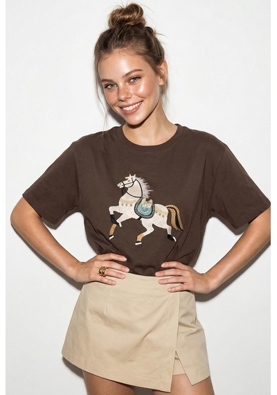 Shade Kadın Figürlü Nakış Ve Boncuk Detaylı Oversize T-shirt 2222 60286121 - Kahverengi