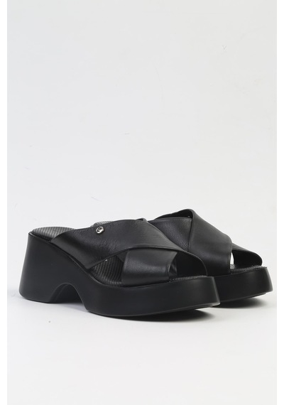 Pierre Cardin Pc-7192- 3968 Siyah-kadın Platform Terlik Siyah