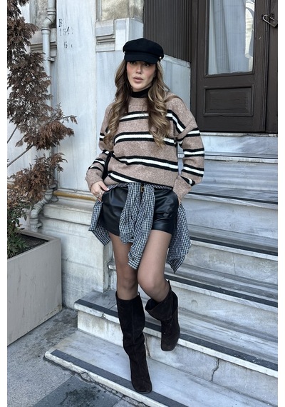 Laluvia Kahverengi Renkli Çizgili Oversize Triko Kazak - 2516 Kahverengi
