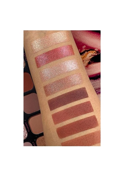 Forever Flawless Allure 18'li Far Paleti, 5057566165686 Belirtilmemiş