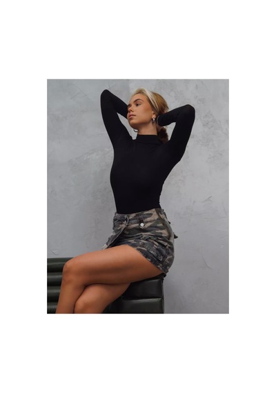 Lirona Soft Pamuk Fit Kesim Tesettür Body, Dik Yaka, Boğazlı Body, Kanca SIYAH