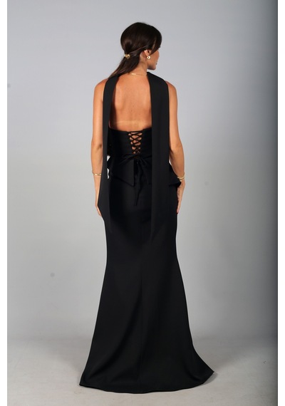 By Saygı Kadın Asimetrik Straplez Yaka Astarlı Önü Taşlı Peplum Detaylı Krep Uzun Elbise Siyah By Saygı Kadın Asimetrik Straplez Yaka Astarlı Önü Taşlı Peplum Detaylı Krep Uzun Elbise Siyah