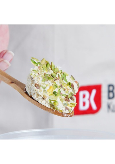 Bulutlar Kuruyemiş Helva Antep Fıstıklı 960 Grpaket