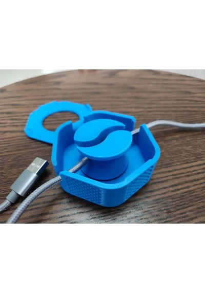 3d Baskı Taşınabilir Kablo Düzenleyici Makara Şarj Ve Usb Kablo Toplayıcı Döner Kablo Sarıcı - Mavi