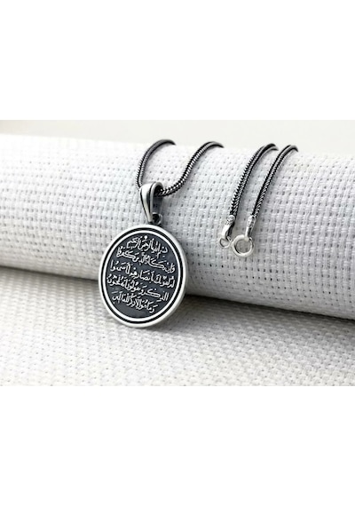 Takılingo 925 Ayar Gümüş Nazar Duası Yazılı El İşlemeli Erkek Kolye Gümüş