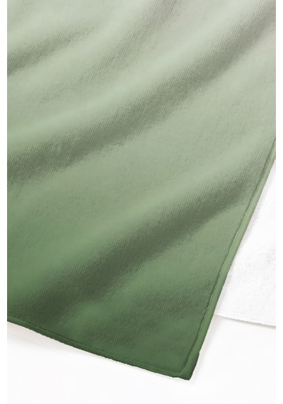 Modern Degrade Yeşil Plaj Havlusu - Minimalist Ombre Tasarım Hızlı Kuruyan Mikrofiber Havlu Kül İncisi
