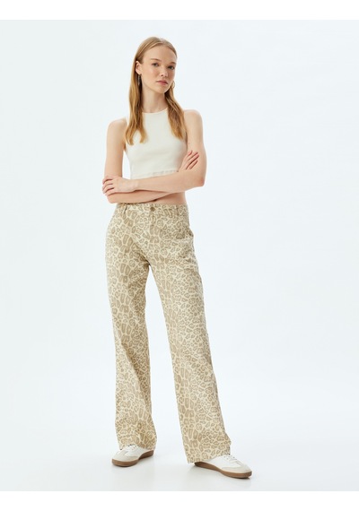 Koton Leopar Pantolon Düz Paça Standart Bel Cepli Düğmeli Pamuklu Leopar Desenli 4sal40109mw Leopar Koton Leopar Pantolon Düz Paça Standart Bel Cepli Düğmeli Pamuklu Leopar Desenli 4sal40109mw Leopar