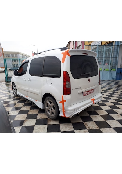 Peugeot Tepe ( 2015...) Arka Tampon Eki ----fibersan Tuning