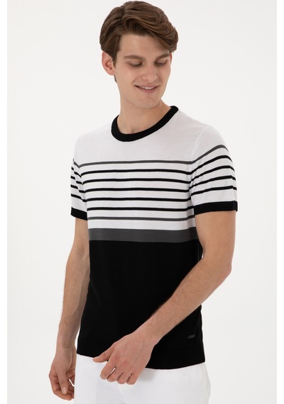 U.S. Polo Assn. Erkek Slim Fit Bisiklet Yaka Siyah Tişört 50299358-VR046