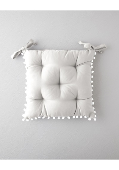 Ponponlu Sandalye Minderi 40x40 Cm Bej