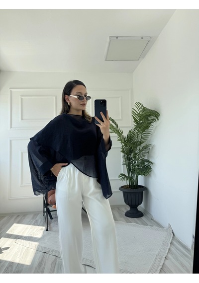 Keymoda Kadın Uçuşan Pelerin Bluz Koyu Lacivert Keymoda Kadın Uçuşan Pelerin Bluz Koyu Lacivert