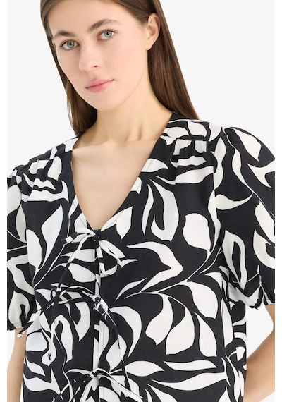 Defacto Regular Fit V Yaka Desenli Önden Bağlamalı Kısa Kollu Bluz F0090ax25smwt34 Beyaz