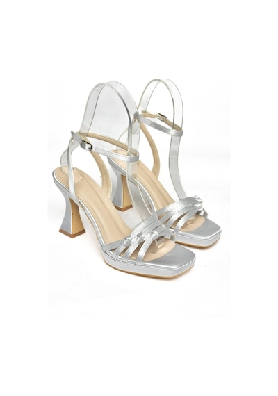 Fox Shoes S569315704 Gümüş Saten Kumaş Kalın Topuklu Ayakkabı Gümüş
