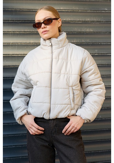 Fullamoda Beli Lastikli Crop Şişme Mont Taş