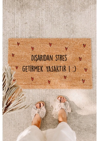 Dışardan Stres Getirmek Yasaktır Küçük Kırmızı Kalpler Koko Kapı Önü Paspası Tek Renk