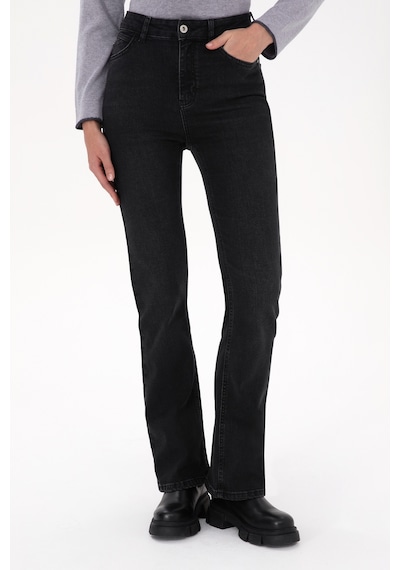 U.S. Polo Assn. Kadın Siyah Slim Flare Fit Jean Pantolon 50316567-DN0027 U.S. Polo Assn. Kadın Siyah Slim Flare Fit Jean Pantolon 50316567-DN0027