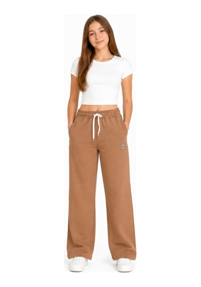 İrem Çocuk Giyim Kız Çocuk Beli Lastikli İp Bağlamalı Cepli Geniş Paça Modelli Camel Renk Eşofman Altı Kahverengi İrem Çocuk Giyim Kız Çocuk Beli Lastikli İp Bağlamalı Cepli Geniş Paça Modelli Camel Renk Eşofman Altı Kahverengi